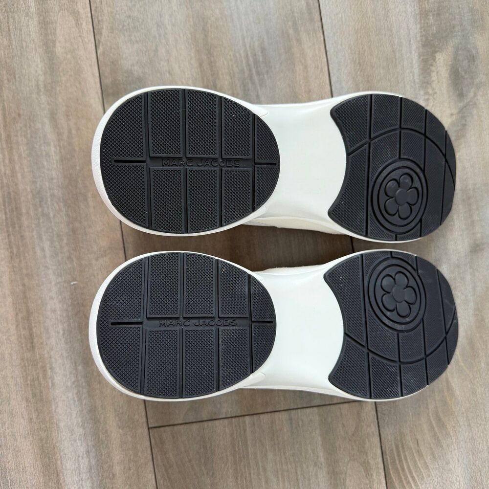 Marc Jacobs Sneakers - Picture 6 of 6